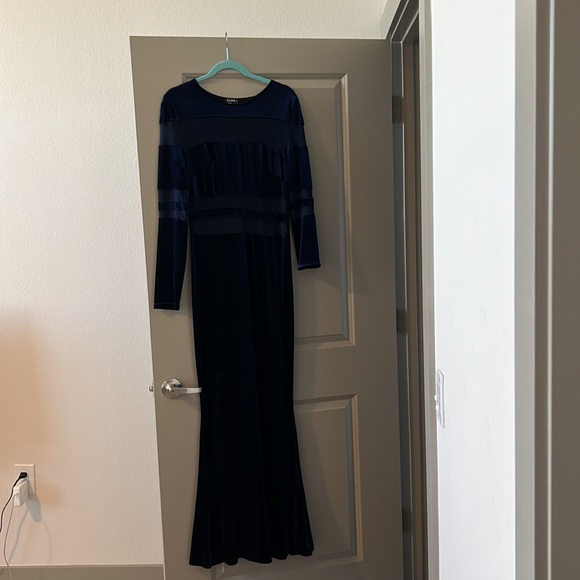 Velvet Mesh Long-sleeve Gown (Size 12 but has enough stretch for 14/16) - Picture 3 of 5